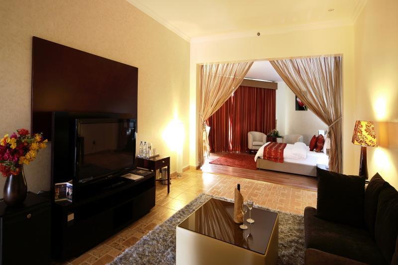 Hotel Tulip Al Rahba 2*