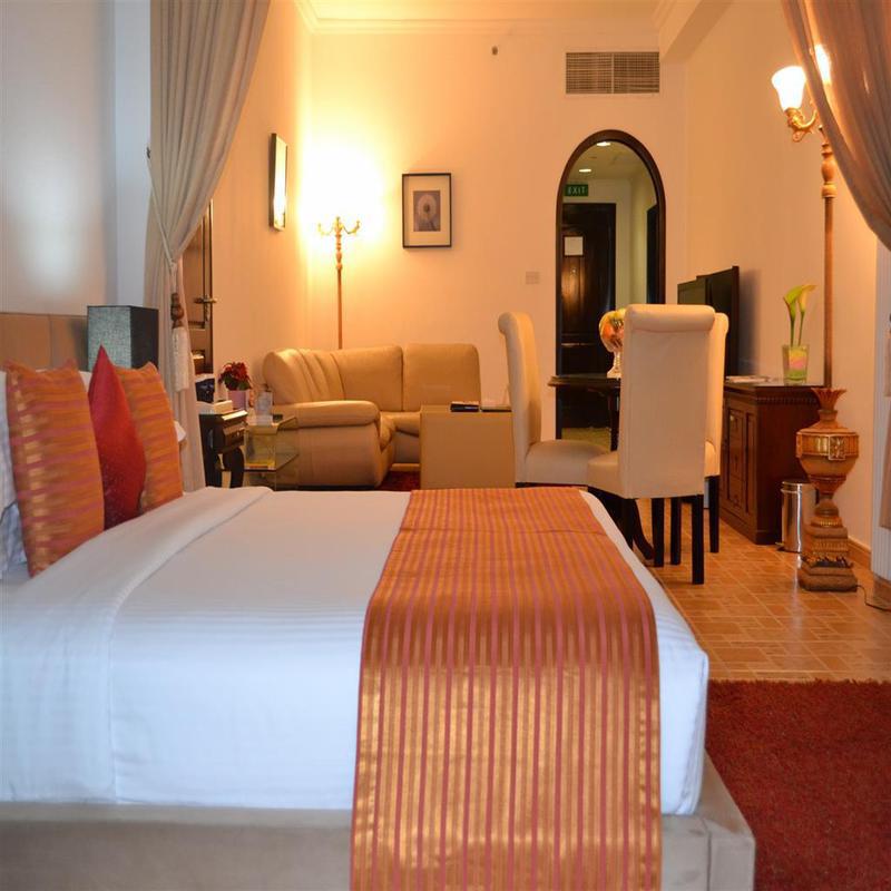 Tulip Al Rahba Hotel 2*
